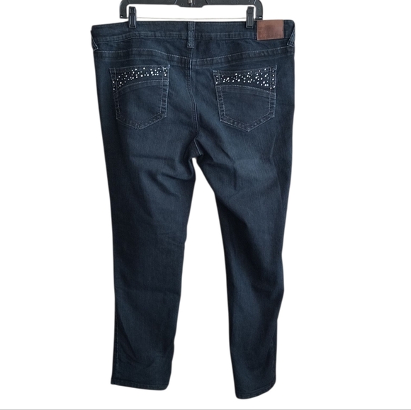 Maurices Dark Blue Skinny Jeans with Embellished Pockets Size 18 - Picture 4 of 7